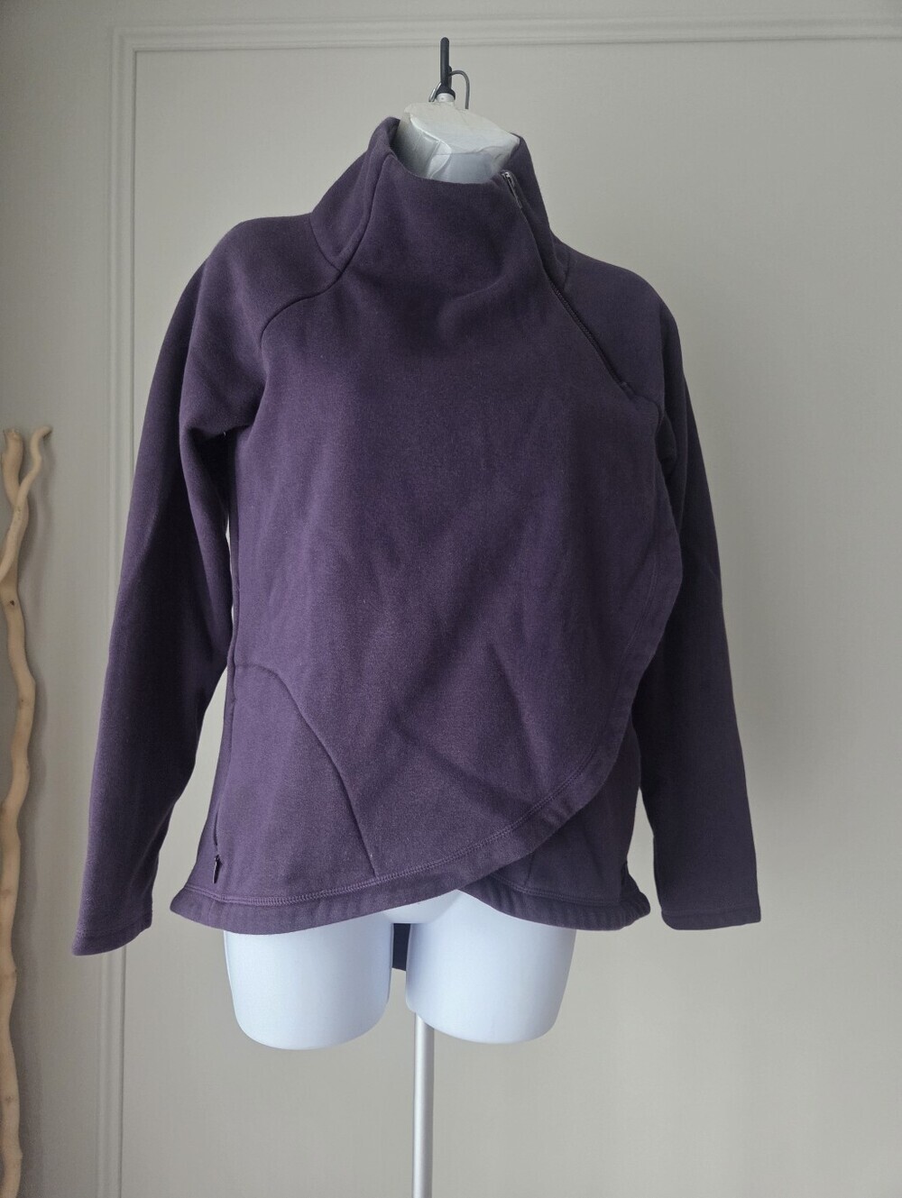 Athleta Plum Asymmetrical Cowl Pullover Fleece Sz.XS